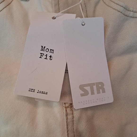 STRADIVARIUS NWT 2 TONES MOM FIT jeans denim Sz 4 or 26 waist MADE IN MOROCCO - Picture 3 of 13